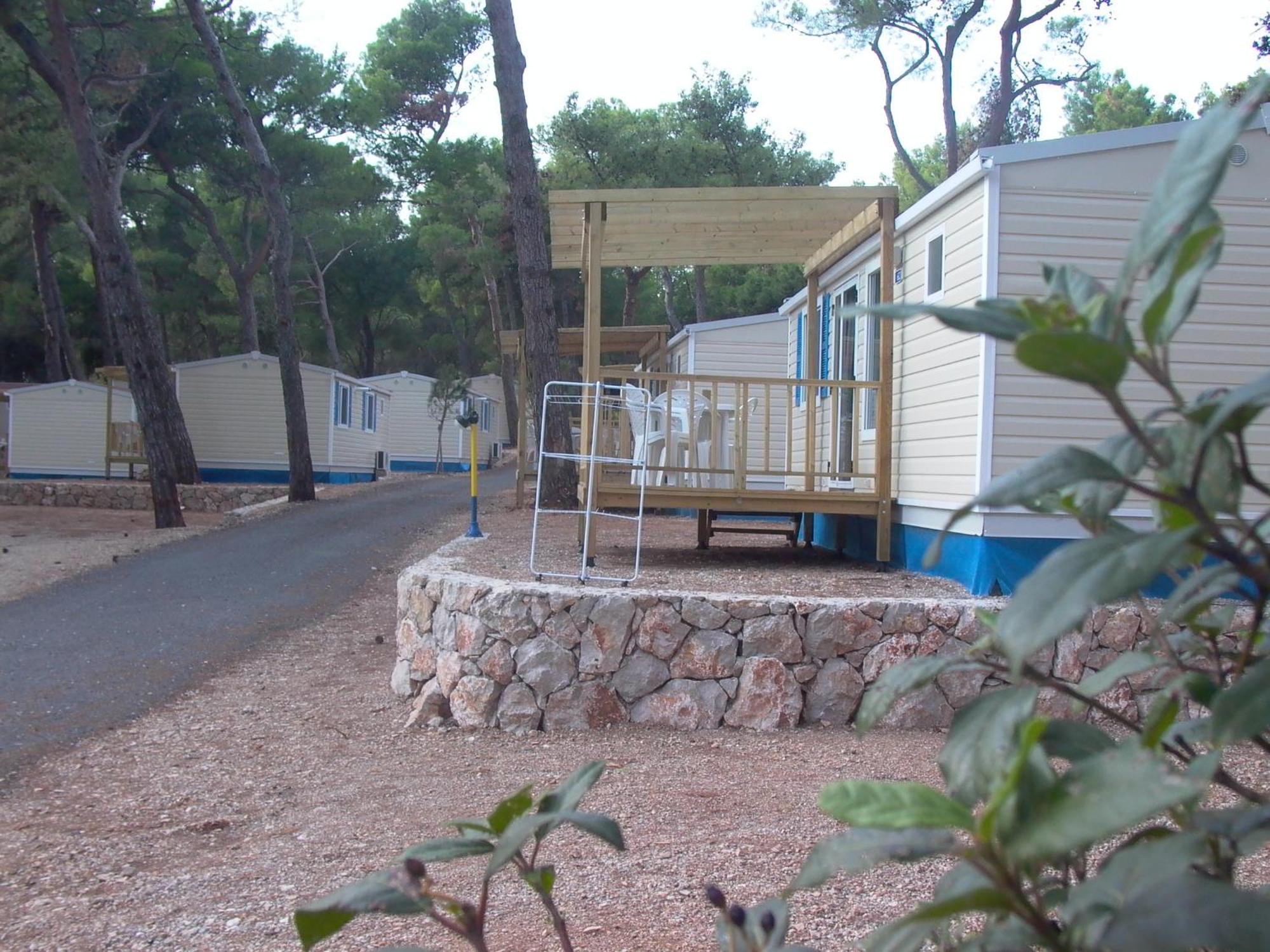 Camping Village Poljana Mali Lošinj Dış mekan fotoğraf