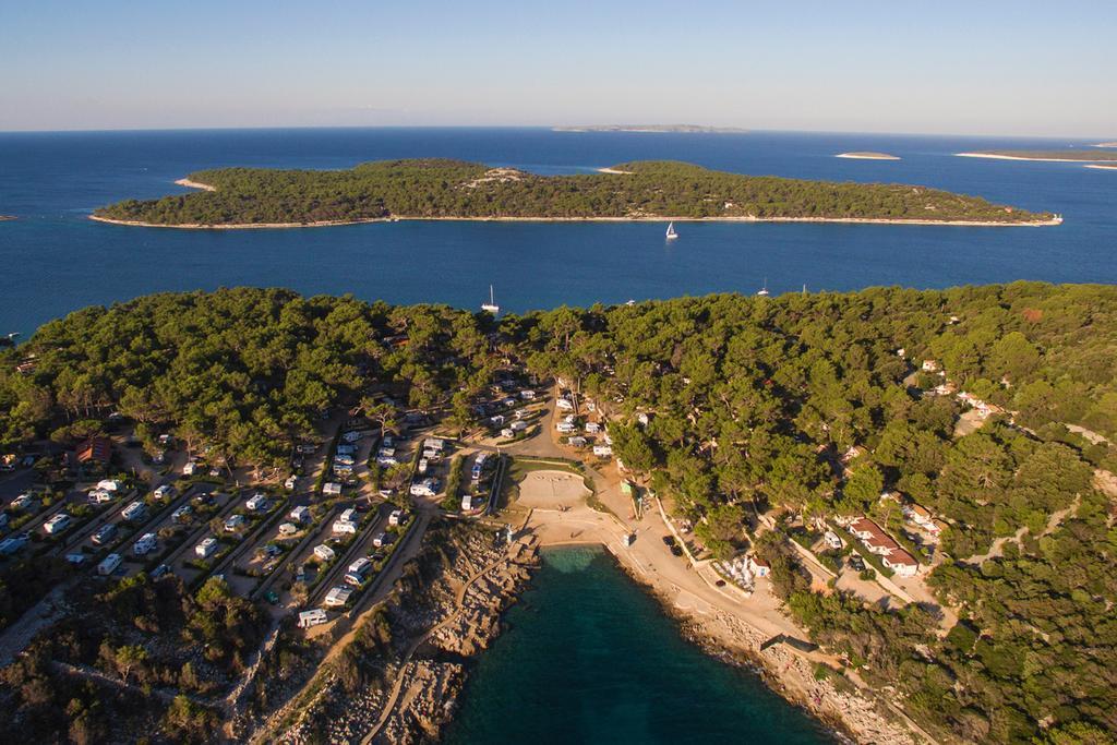 Camping Village Poljana Mali Lošinj Dış mekan fotoğraf