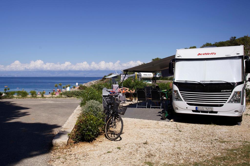 Camping Village Poljana Mali Lošinj Dış mekan fotoğraf