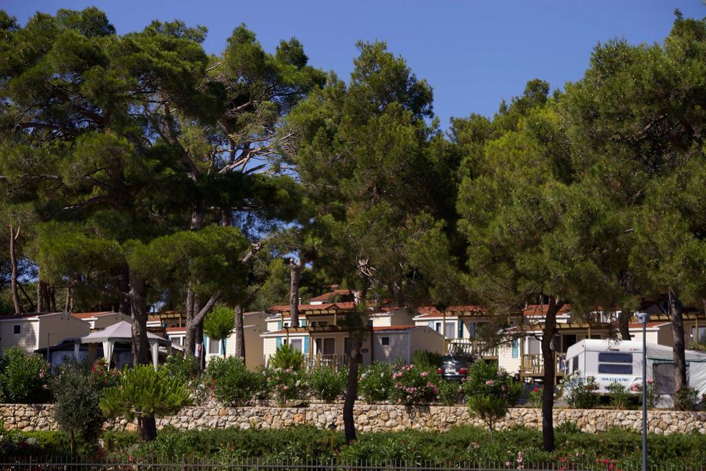 Camping Village Poljana Mali Lošinj Dış mekan fotoğraf